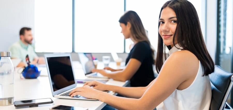 Read more about the article Women Speeding up India’s Digital Revolution as More Women than Men are Employed by IT Players